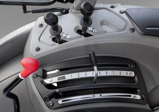 Traktory z napędem 4WD Zetor Proxima 100 PRO