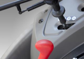 Traktory z napędem 4WD Zetor Proxima 100 PRO