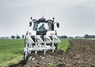 Traktory z napędem 4WD Valtra S394 SmartTouch