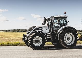 Traktory z napędem 4WD Valtra T194H