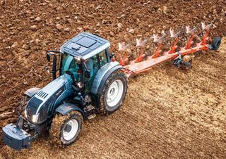 Traktory z napędem 4WD Valtra T 203