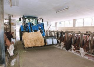 Traktory z napędem 4WD New Holland T 4.75