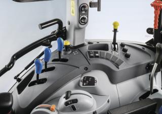 Traktory z napędem 4WD New Holland T 4.95