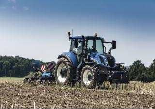 Traktory z napędem 4WD New Holland T5.120