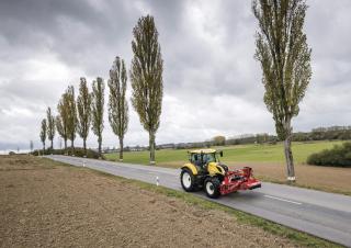 Traktory z napędem 4WD New Holland T7.190