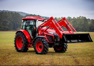 Traktory z napędem 4WD TYM T130 