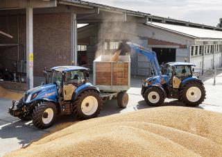 Traktory z napędem 4WD New Holland T5.120 AC 