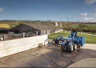 Traktory z napędem 4WD New Holland T6.155