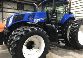 Traktory z napędem 4WD New Holland T8.350 UC 