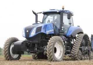 Traktory z napędem 4WD New Holland T8.435 UC Smart Trax 