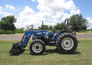 Traktory z napędem 4WD New Holland TN 65 N (751)