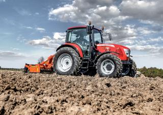 Traktory z napędem 4WD McCormick X5.45-4