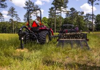 Traktory z napędem 4WD Yanmar YT235V-R