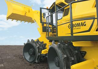 Kompaktor odpadów Bomag BC 473 RS 4
