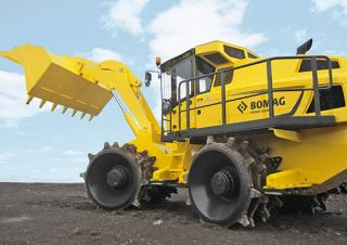 Kompaktor odpadów Bomag BC 473 RS 4