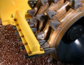 Kompaktor odpadów Bomag BC 672 RB 2