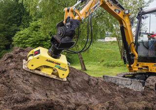 Akcesoria Ubijarki do koparek hydraulicznych Ammann APA 2040
