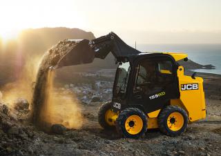Ładowarki o sterowaniu burtowym JCB 155