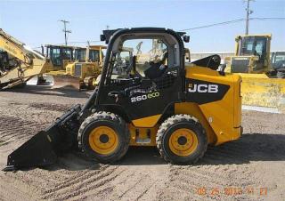 Ładowarki o sterowaniu burtowym JCB 280