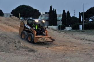 Ładowarki o sterowaniu burtowym Case SR 150