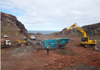 Urządzenia do recyklingu gruzu budowlanego Powerscreen Metrotrak