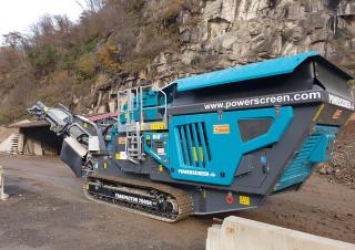 Urządzenia do recyklingu gruzu budowlanego Powerscreen Trakpactor 290SR