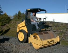 Walce Pojedyncze walce drogowe Bomag BW 124 DH