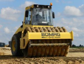 Walce Pojedyncze walce drogowe Bomag BW 211 PD-4