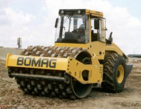 Walce Pojedyncze walce drogowe Bomag BW 213 PDH-4