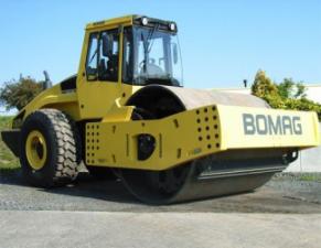 Walce Pojedyncze walce drogowe Bomag BW 226 DH-4