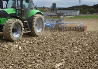Walce łąkowe i polowe Tigges CHY 65-1030 CC