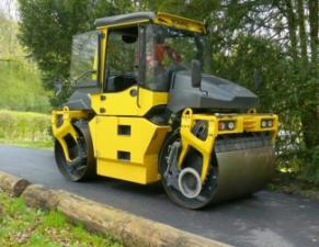 Walce Walce wibracyjne tandemowe Bomag BW 154 AP