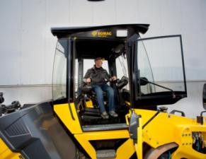 Walce Walce wibracyjne tandemowe Bomag BW 161 AD-5