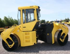 Walce Walce wibracyjne tandemowe Bomag BW 202 AD-4