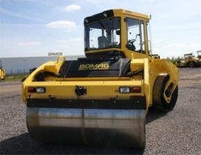 Walce Walce wibracyjne tandemowe Bomag BW 202 AD-4