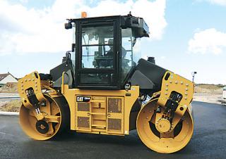 Walce Walce wibracyjne tandemowe Caterpillar CD54B