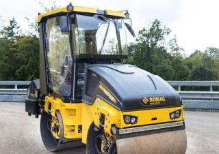 Walce Walce wibracyjne tandemowe Bomag BW 138 AD-5