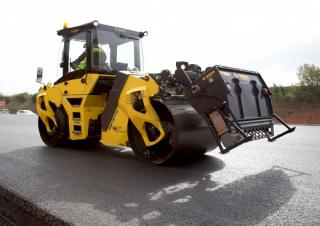 Walce Walce wibracyjne tandemowe Bomag BW 202 ADO-5