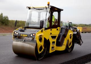Walce Walce wibracyjne tandemowe Bomag BW 202 ADO-5