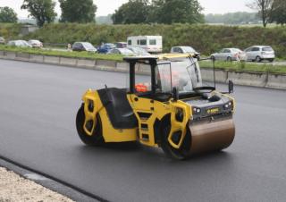 Walce Walce wibracyjne tandemowe Bomag BW 206 ADO-50