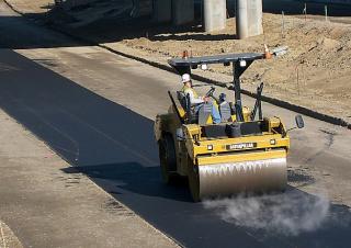 Walce Walce wibracyjne tandemowe Caterpillar CB54XW