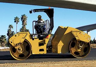 Walce Walce wibracyjne tandemowe Caterpillar CB54XW