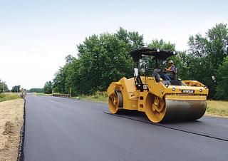 Walce Walce wibracyjne tandemowe Caterpillar CB64B