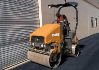 Walce Walce wibracyjne tandemowe Case DV26E