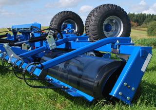 Walce łąkowe i polowe DAL-BO MiniMax 450 CB