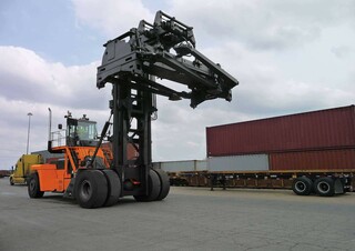 Wózek do kontenerów Toyota THD8000-L6