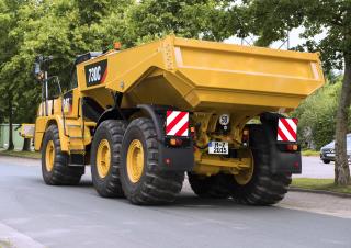 Wozidła przegubowe Caterpillar 730