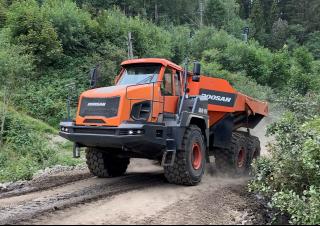 Wozidła przegubowe Doosan DA45-7