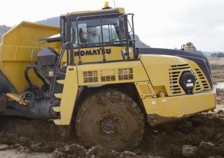 Wozidła przegubowe Komatsu HM300-5E0