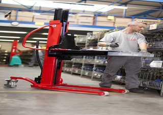 Wózki podnośnikowe Wózki paletowe elektryczne Manitou Kleos HM 500 D18